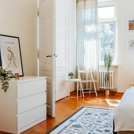 Namastay! Exklusiver Altbau In Bestlage Lejlighed